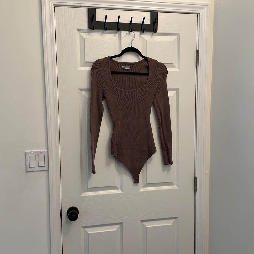 ABERCROMBIE & FITCH Ribbed Bodysuit